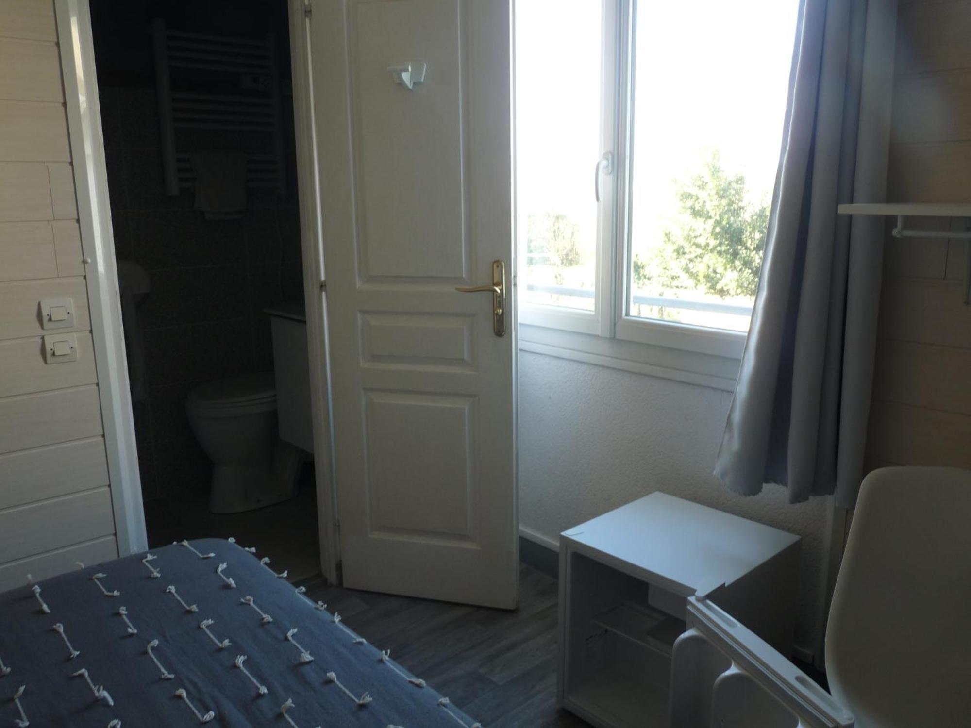 Les Chambres De La Gare Noyers sur Cher Bagian luar foto