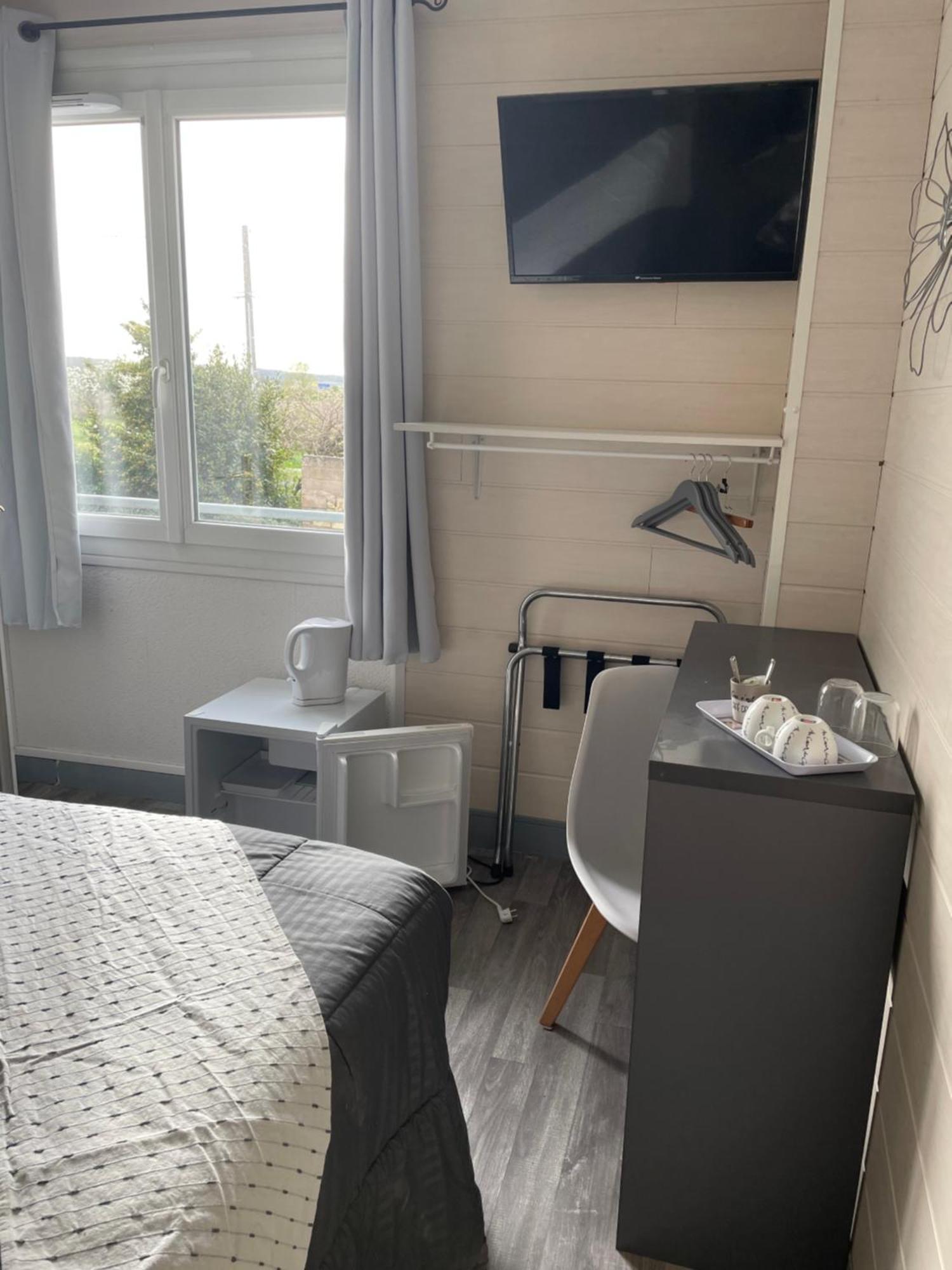 Les Chambres De La Gare Noyers sur Cher Bagian luar foto