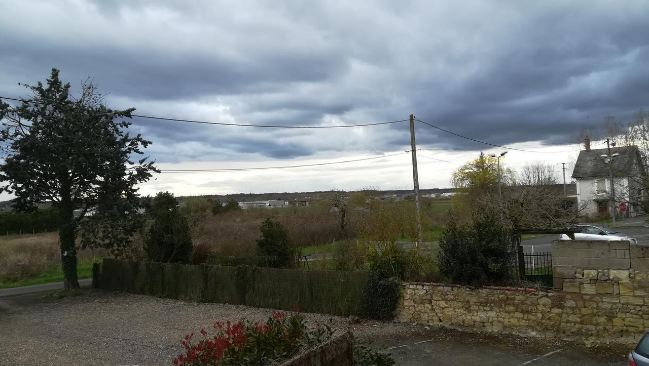 Les Chambres De La Gare Noyers sur Cher Bagian luar foto