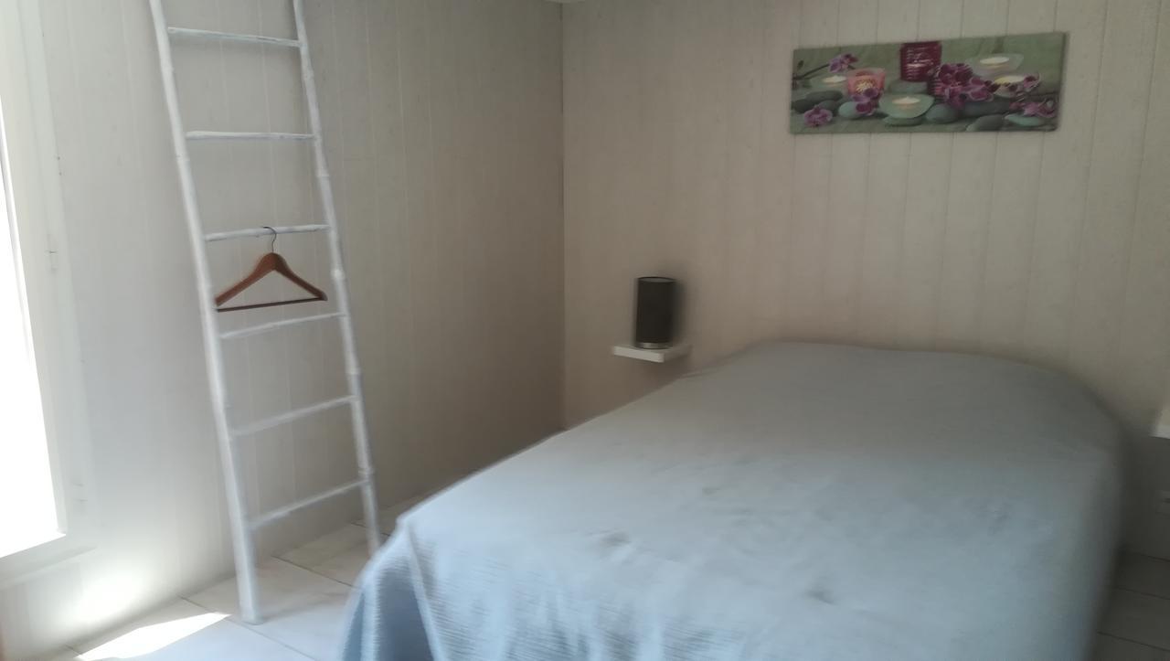Les Chambres De La Gare Noyers sur Cher Bagian luar foto