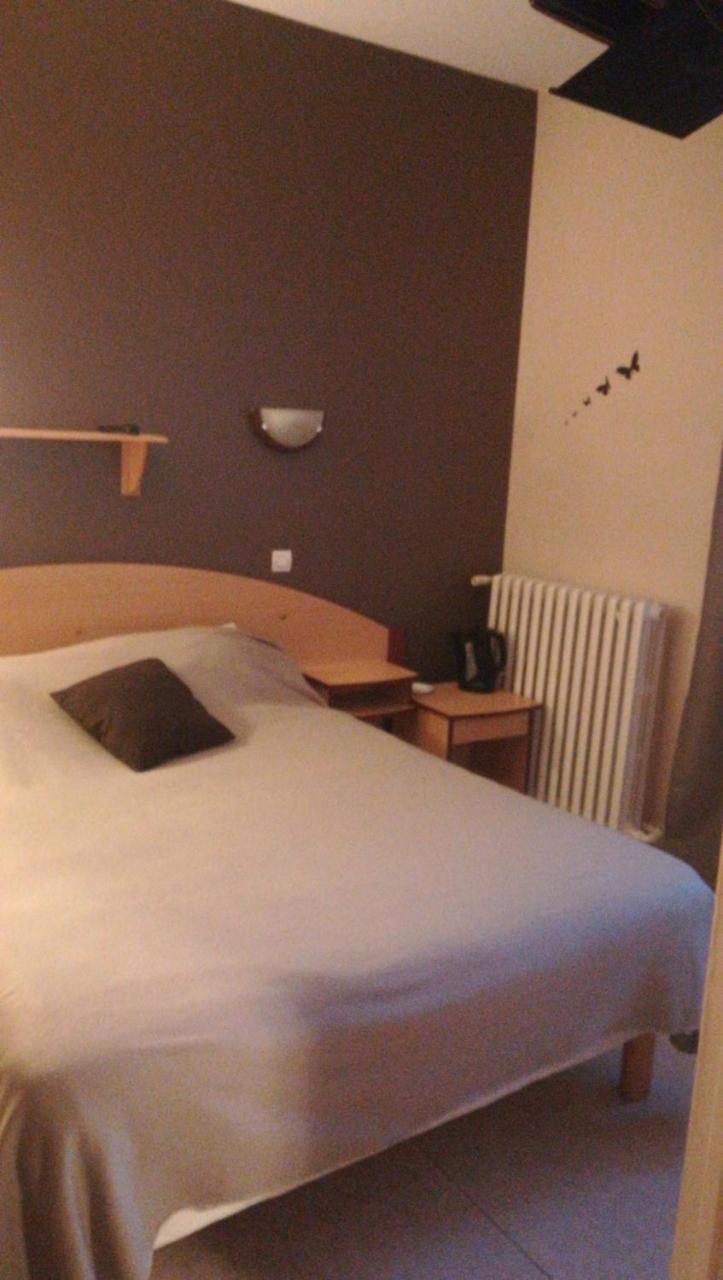 Les Chambres De La Gare Noyers sur Cher Bagian luar foto